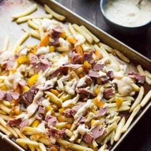 These Philly Cheese French Fry Nachos are fun change to your weeknight meal! www.lemonsforlulu.com