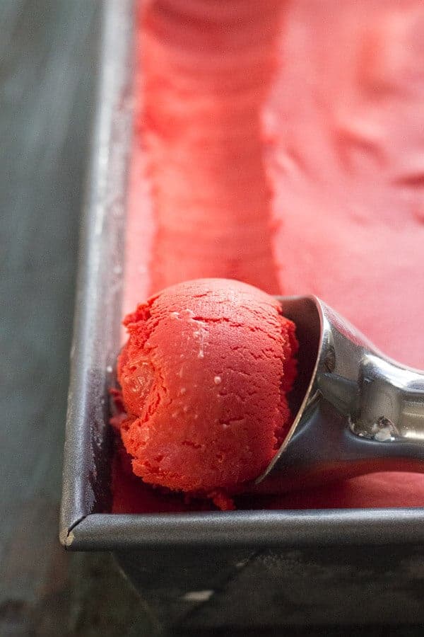 Fall in love with the creamy, cool and smooth red velvet cheesecake gelato. It will make you melt! lemonsforlulu.com