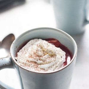 Red Velvet Chocolate Steamer is thick and rick with lots chocolate taste and that signature red velvet hue. Perfect for warm, cozy evenings! lemonsforlulu.com