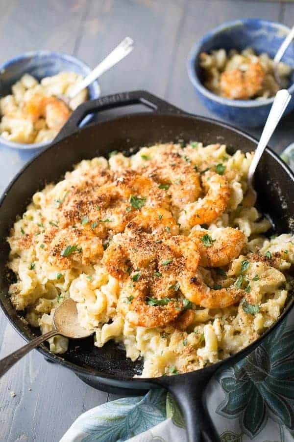 Cajun shrimp pasta is a spicy cream blend of flavors that will make your heart skip a beat! lemonsforlulu.com