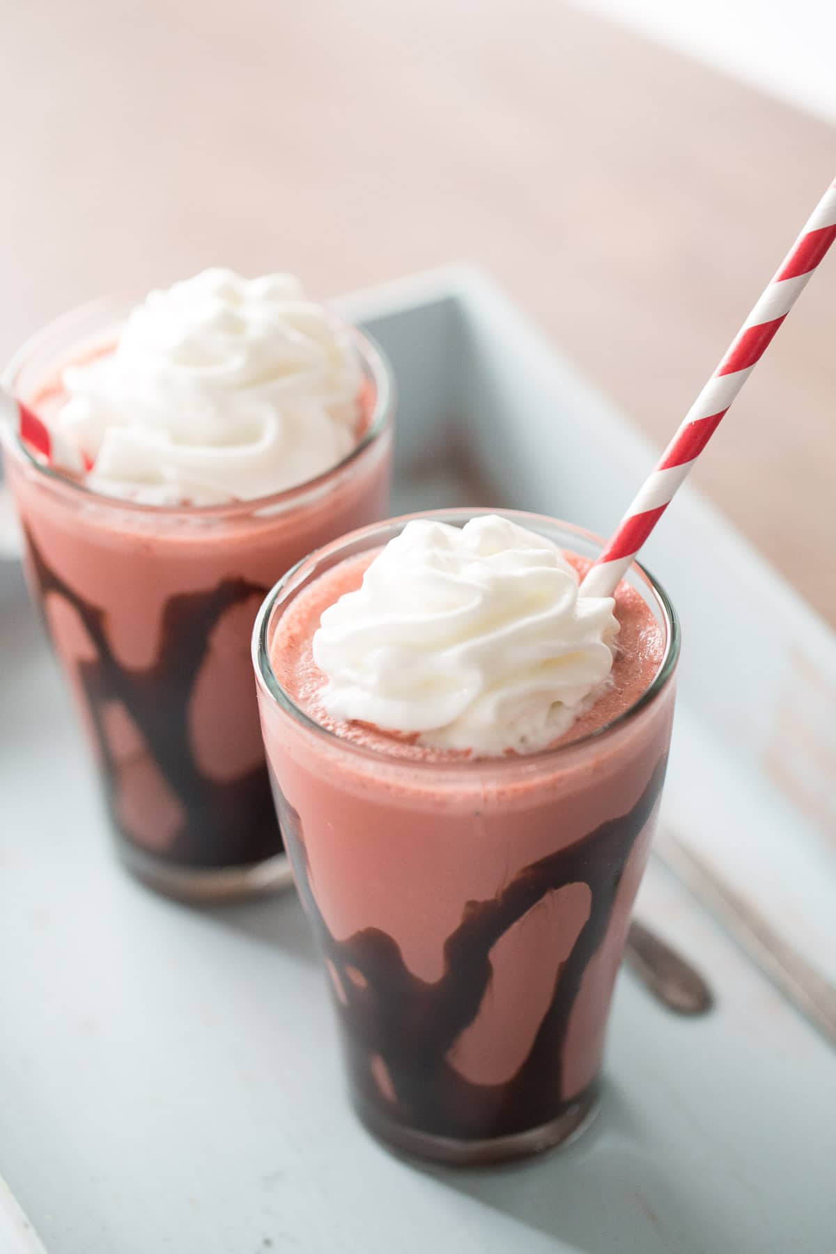 red-velvet-chocolate-malt-shake-lemonsforlulu