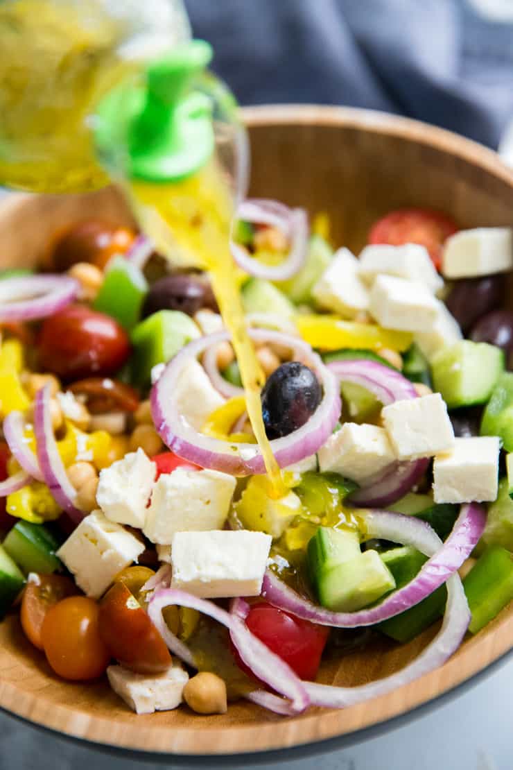 how to make a greek salad