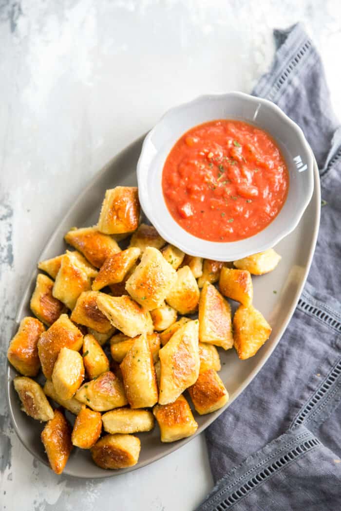 garlic parmesan pretzel bites