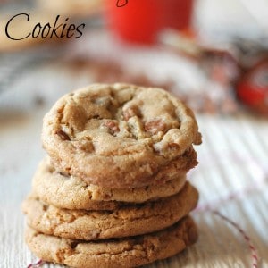 Soft and chewy brown sugar cookies with cinnamon chips! www.lemonsforlulu.com