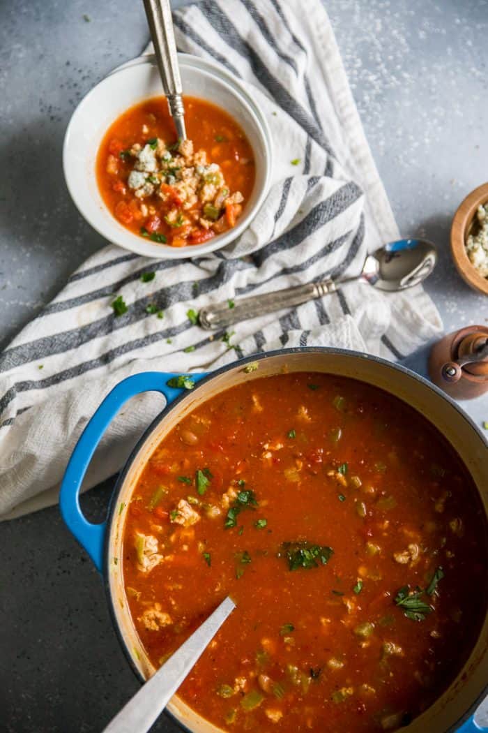 Buffalo chicken chili
