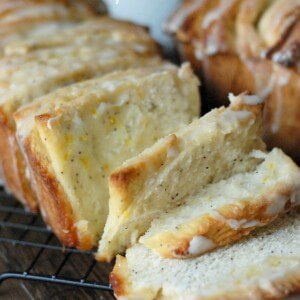 Sweet and citrus Meyer Lemon Poppy Seed Pull Apart Bread! www.lemonsforlulu.com
