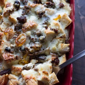 This easy strata recipe is hearty enough for any meal of the day! www.lemonsforlulu.com #pantryinsiders