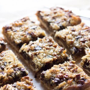 Pecan pie bars filled shredded coconut and semisweet chocolate chips! www.lemonsforlulu.com