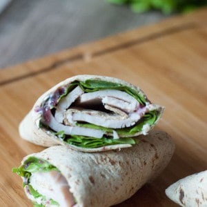 Turkey sandwiches get and update with these spicy sweet wraps! www.lemonsforlulu.com
