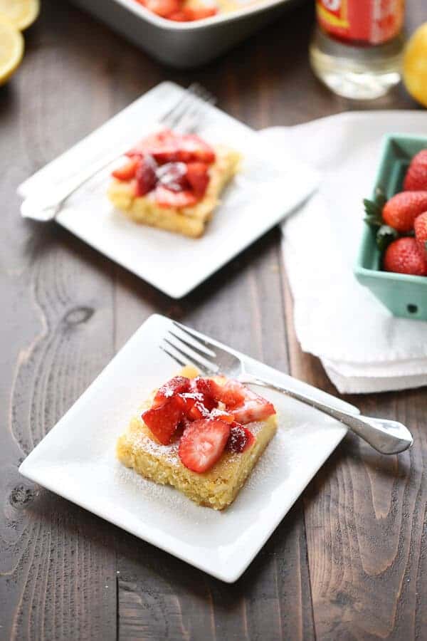 Strawberry Lemonade Bars {Lemons for Lulu}