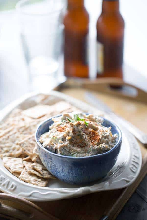Cheesy Broccoli Dip