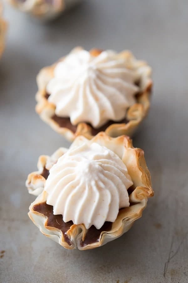 mini nutella no bake pies with pumpkin whipped cream