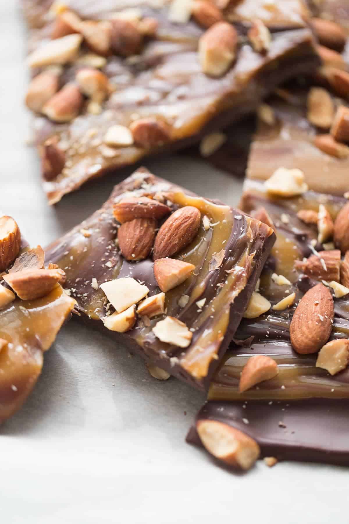 Caramel Almond Dark Chocolate Bark Recipe - LemonsforLulu.com