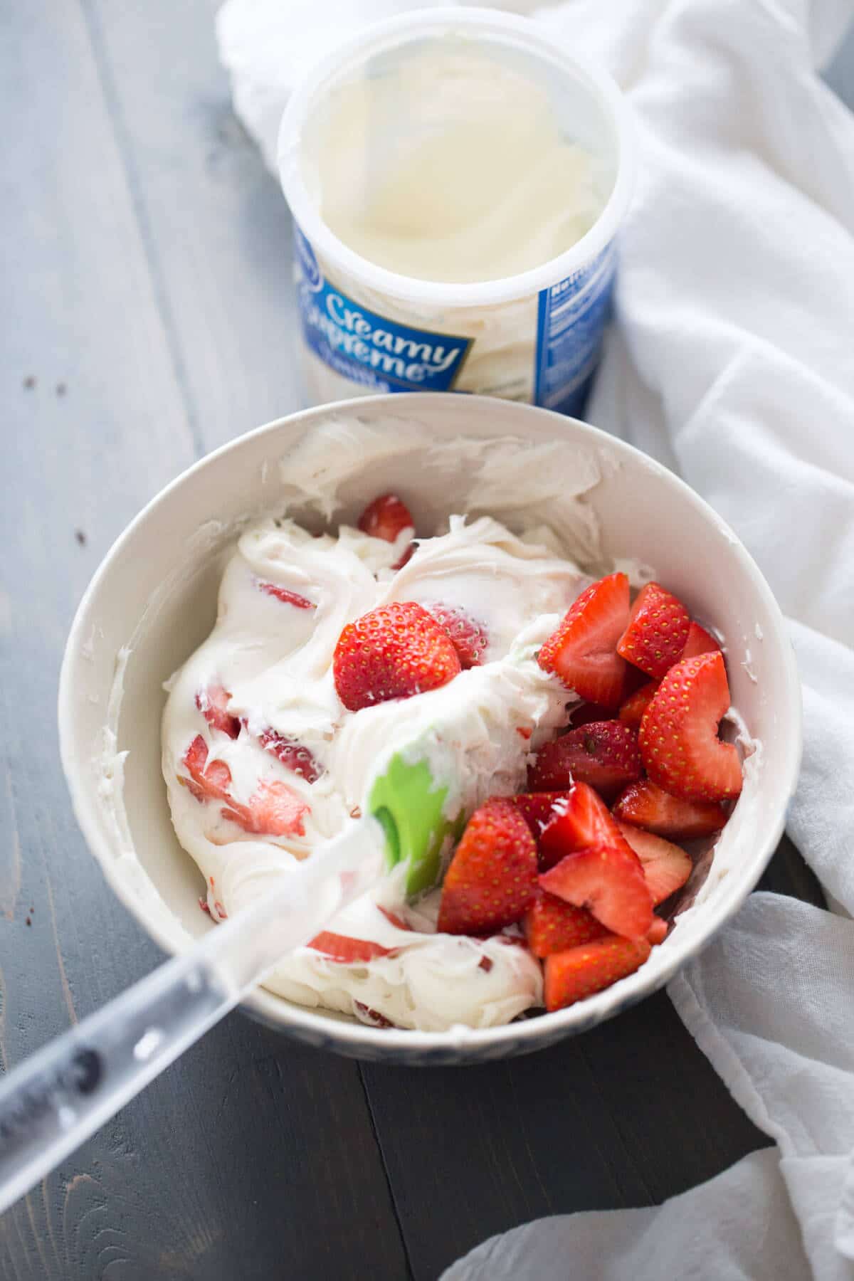 Easy strawberry shortcake recipe lemonsforlulu