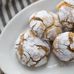 Crinkles cookies recipe with a little caramel flavor! Same great look, whole new taste!