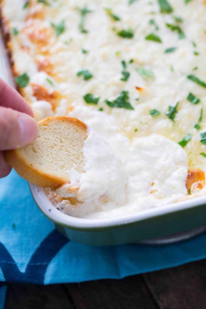 Garlic Bread Cheese Dip