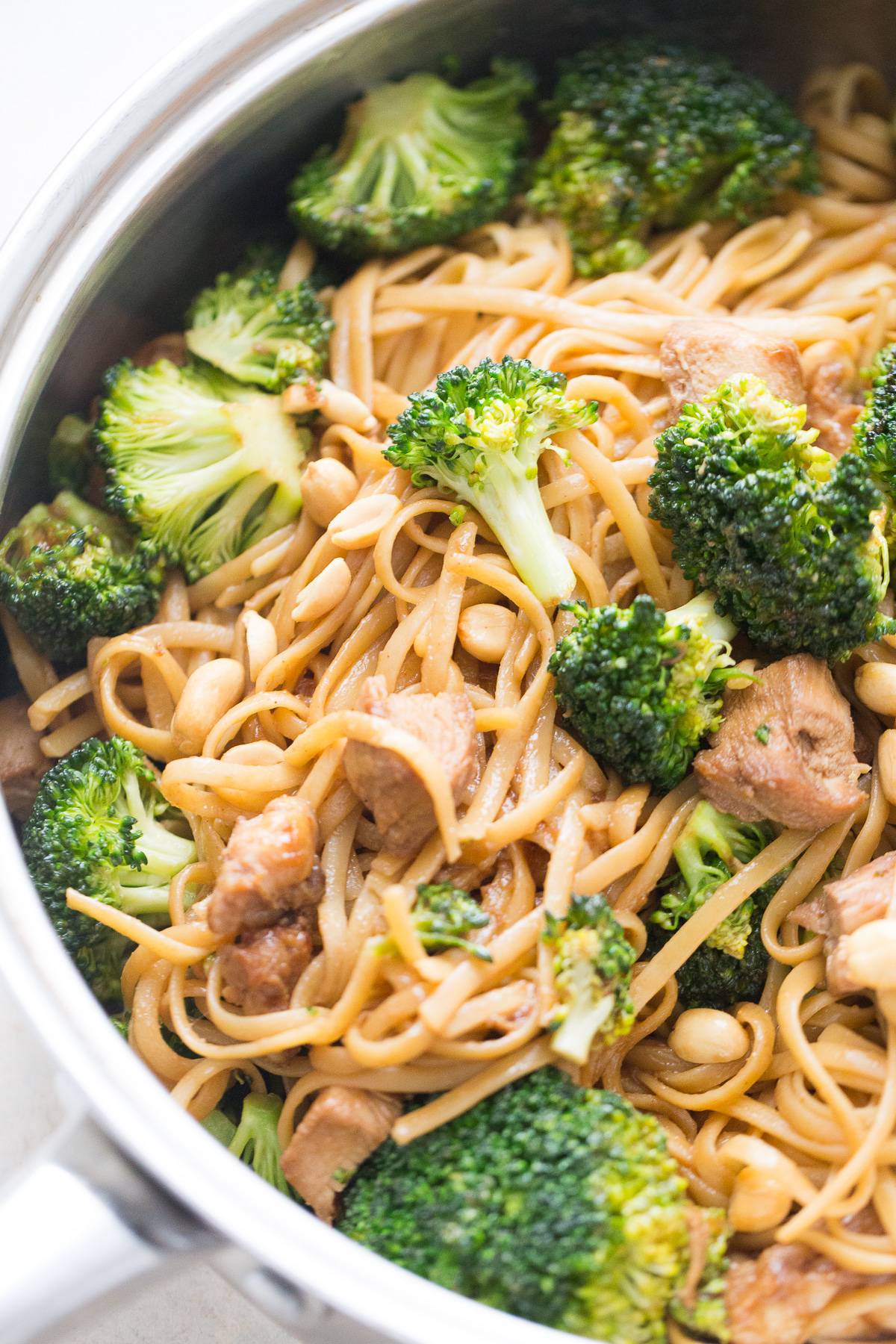 Chicken and Broccoli Stir Fry over Peanut Butter Noodles ...
