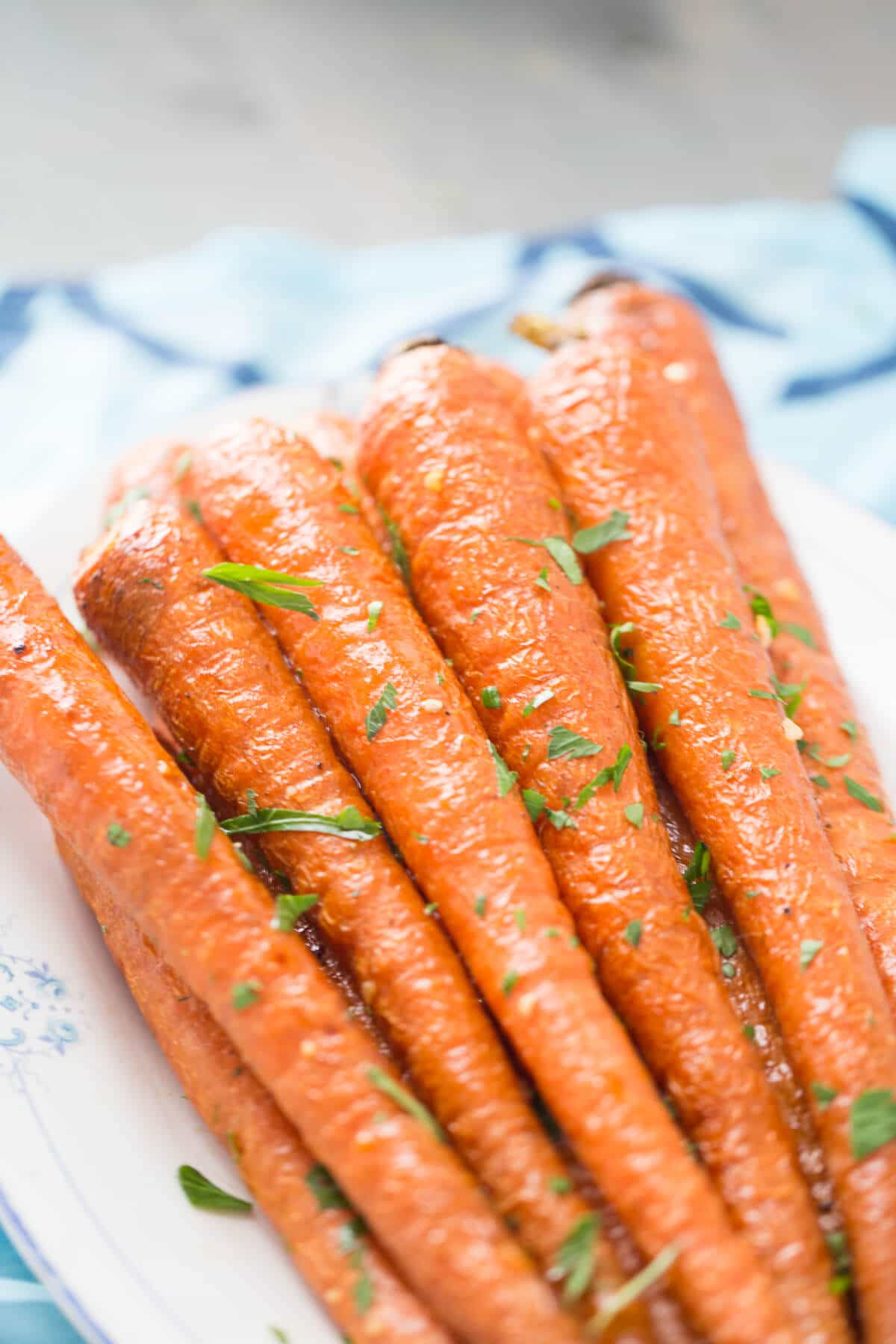 Oven Roasted Carrots with Garlic and Parsley