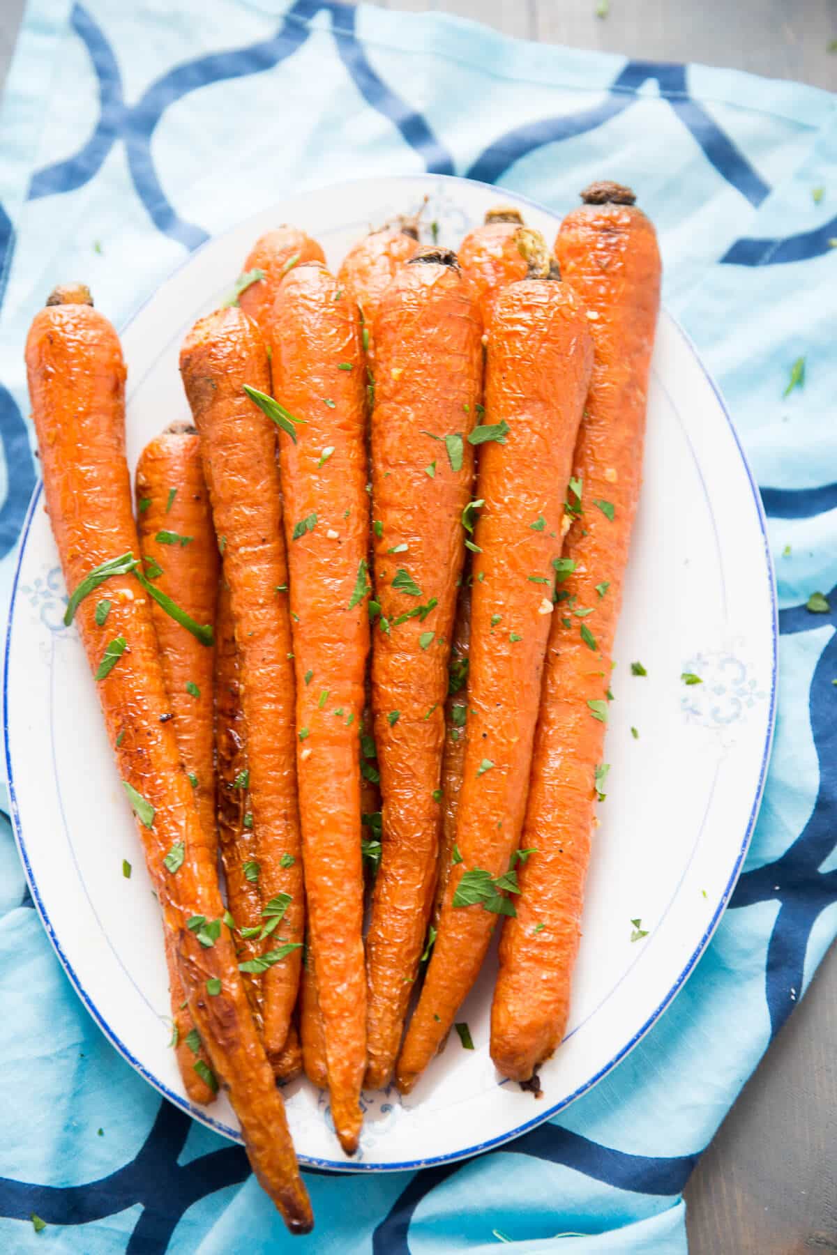 Oven Roasted Carrots with Garlic and Parsley | LemonsforLulu.com
