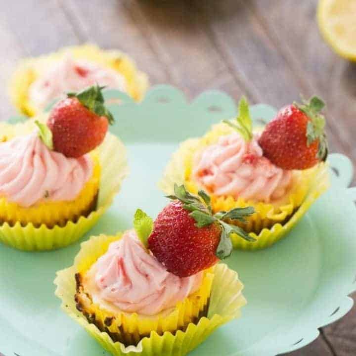 Strawberry Lemonade Cheesecake Cupcakes