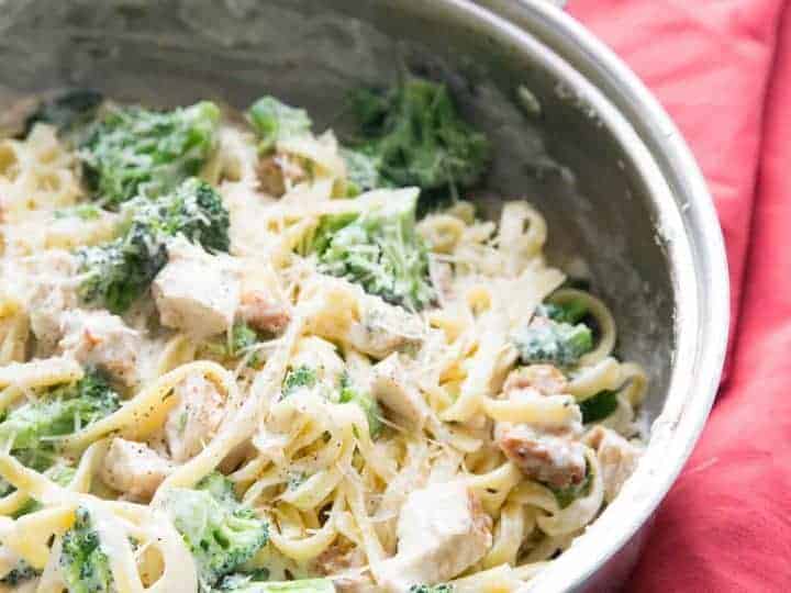 Chicken And Broccoli Alfredo Lemonsforlulu Com