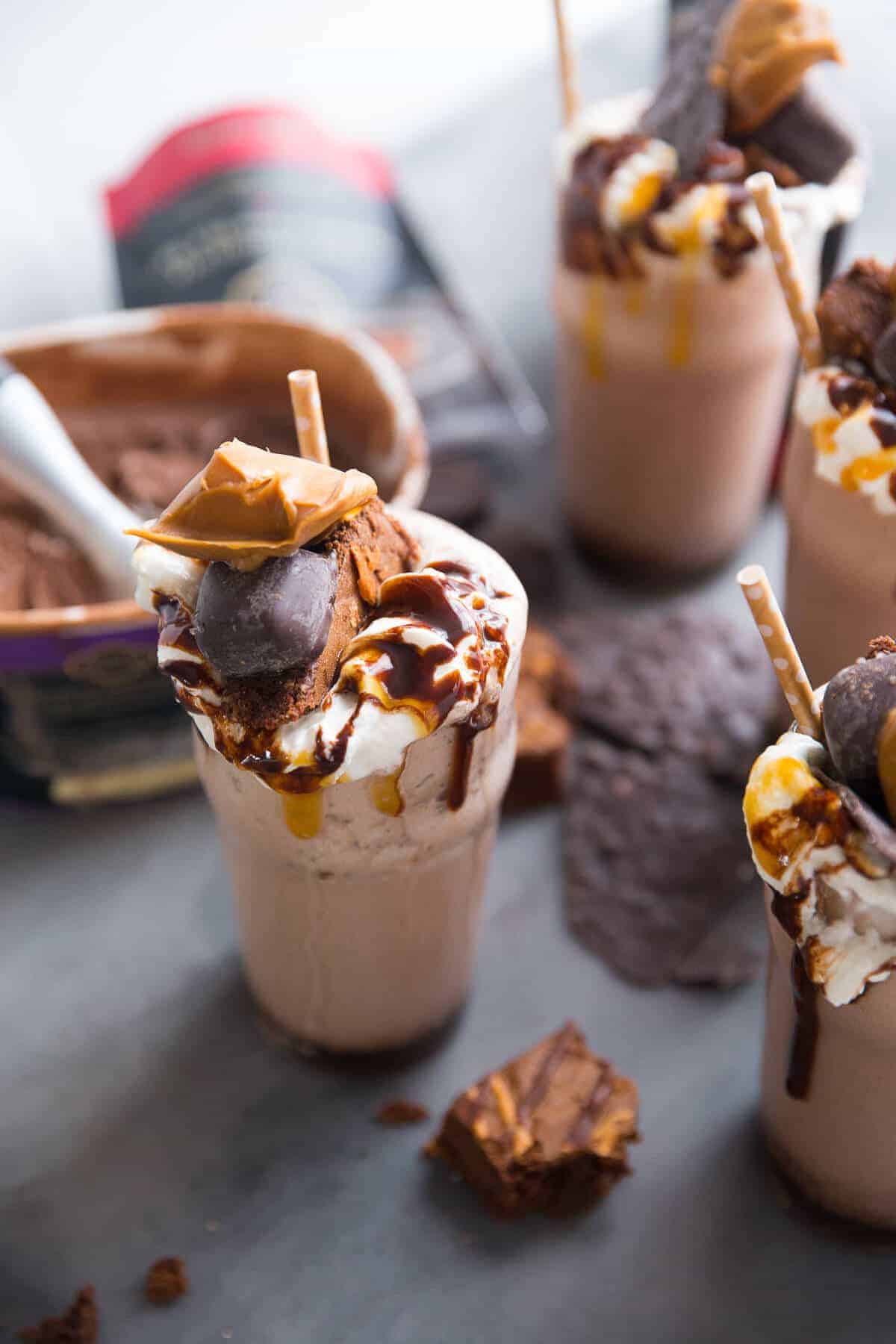 Extreme Salted Caramel Milkshake - LemonsforLulu.com