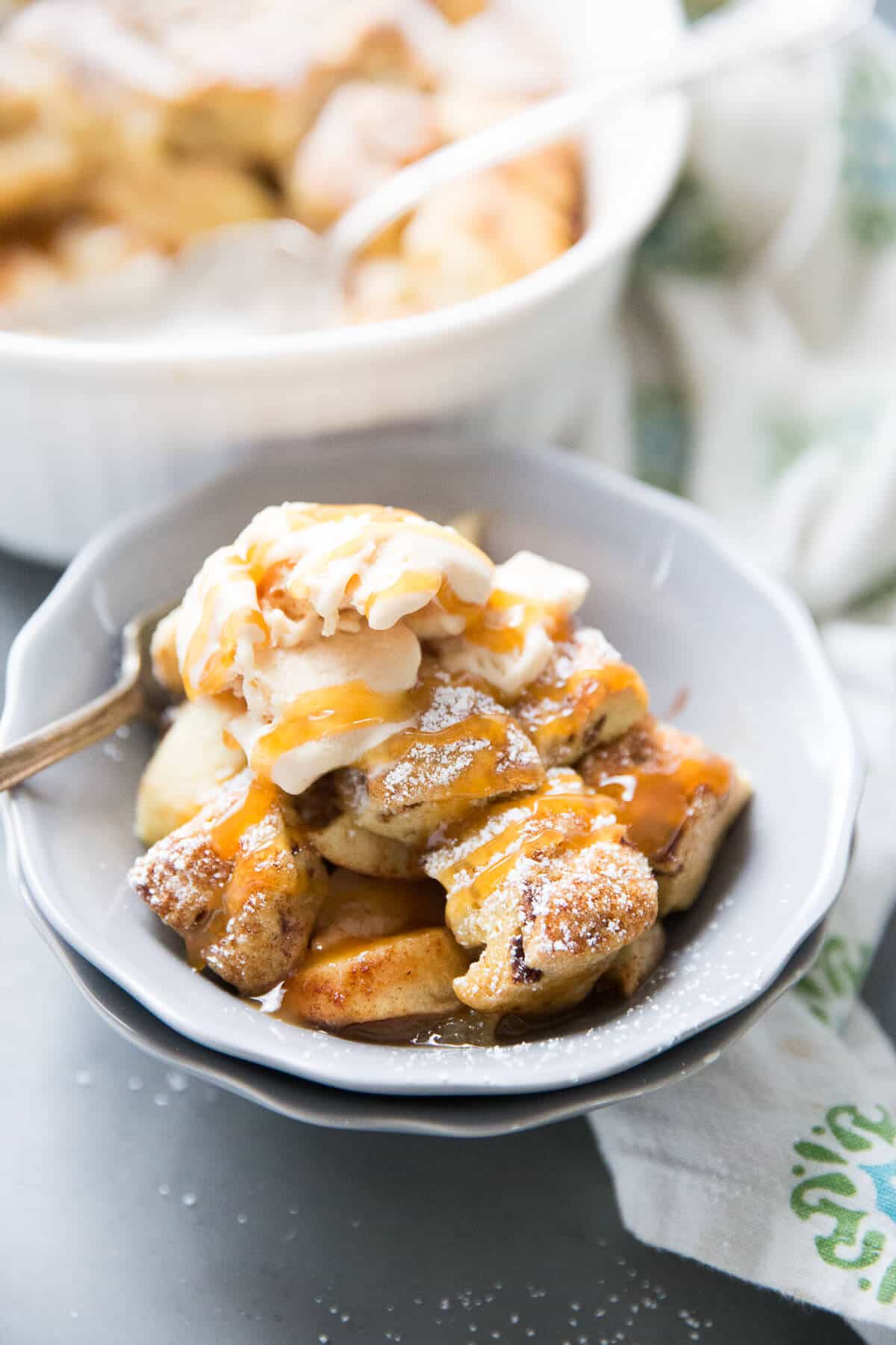Easy Apple Cobbler with Cinnamon Roll Topping