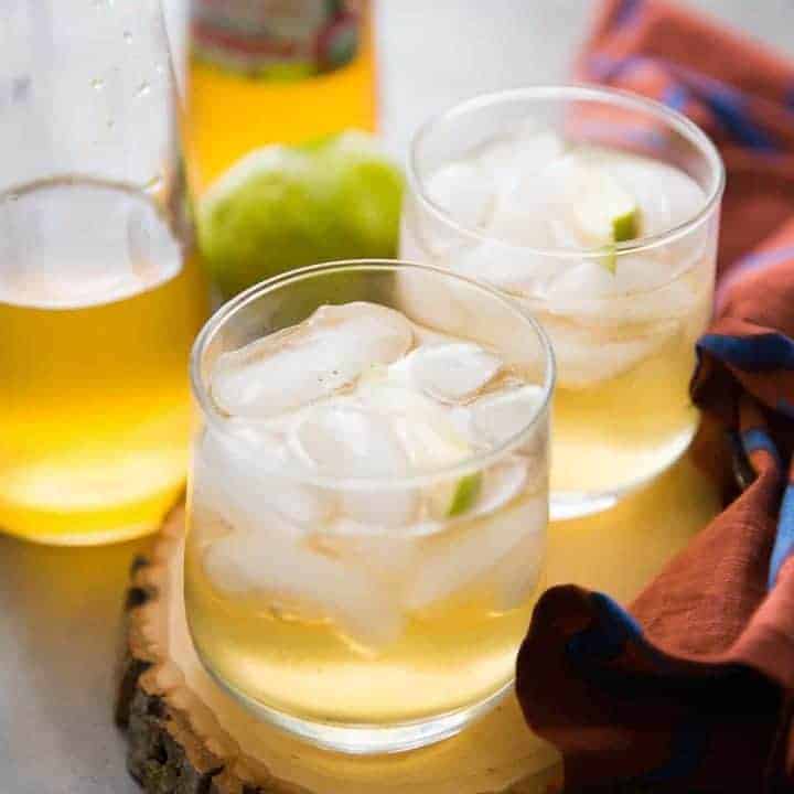 Vanilla Pear Fruit Shrub Recipe