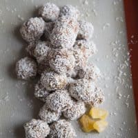 Paleo energy balls recipe