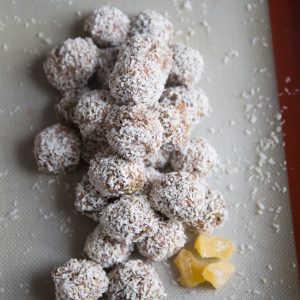 Paleo energy balls recipe