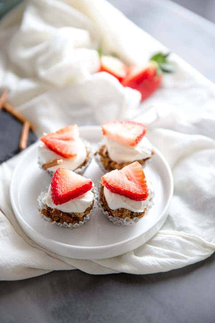 strawberry pretzel salad bites