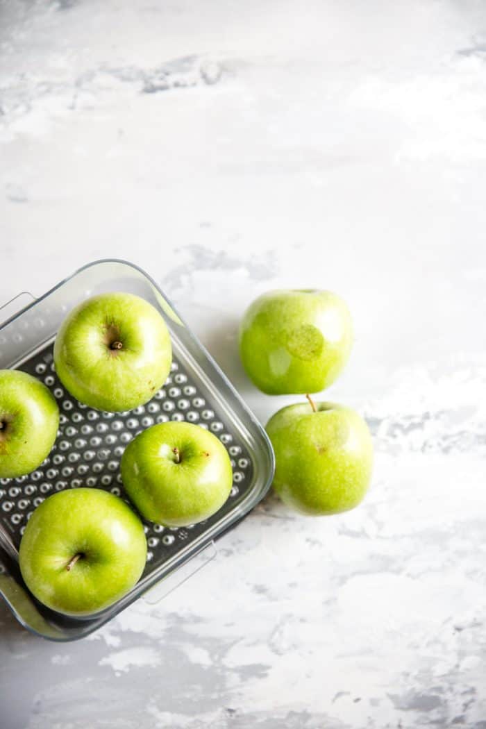 No need to waste that produce! I have tips on how to store fresh produce to keep them longer!