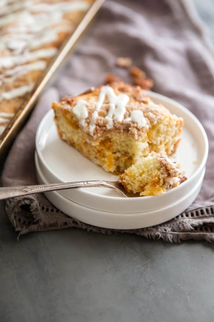 Easy Cinnamon Coffee Cake