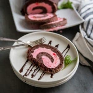 peppermint ice cream cake slice