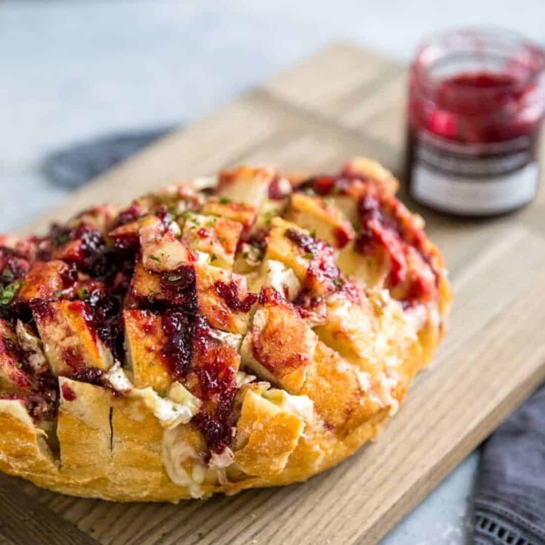 Baked Brie and Jam PullApart Bread